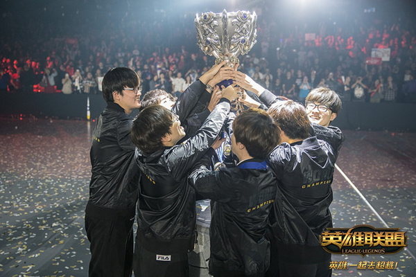 王者荣耀狂铁荣膺最强战士，操作简单回血能力超群